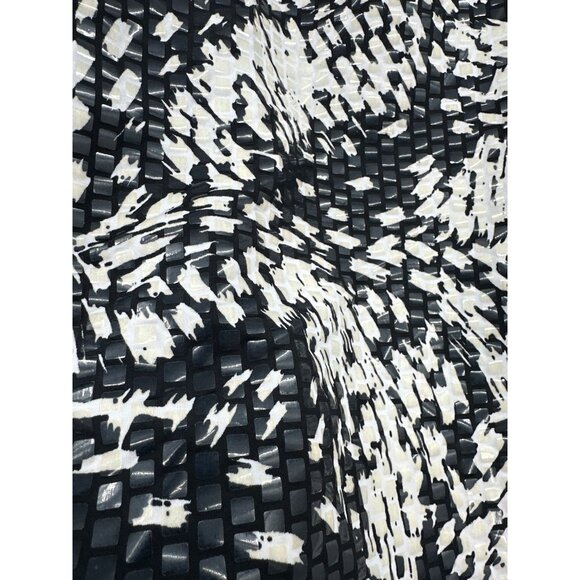 TanJay Petite Size L 2 Pc Set Black White Abstract Textured Tank Jacket - Picture 6 of 8